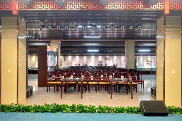 “解忧重庆行，一次按摩，身心灵全放松！”